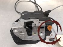 Serrure porte AVD - MERCEDES - 2117200635