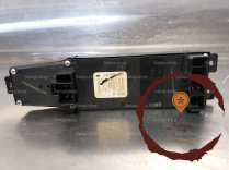 Commande leve-glace porte AVG - JEEP