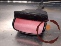 Ancrage ceinture AVD - RENAULT