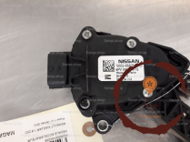 Pedale accelerateur - RENAULT - 132112099599