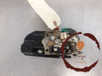 Serrure porte AVG - CHRYSLER - K05109867AB