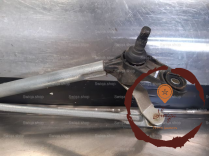 Mecanisme essuie-glace AV - RENAULT