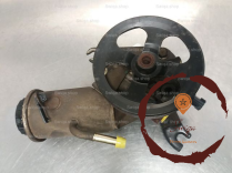 Pompe direction assistee - TOYOTA - 303009023568