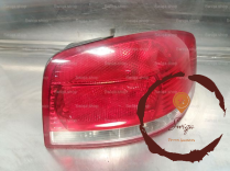 Feu ARD - AUDI - 809008000258
