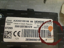 Lecteur de carte - RENAULT - 303007022012