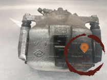 Etrier de frein AVD - RENAULT - 410018526R