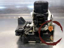 Serrure porte AVD - DACIA - 527137055788