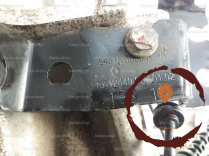 Pivot AVG - RENAULT - 311305192741