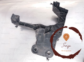 Tole porte phare g - RENAULT - 8200137495