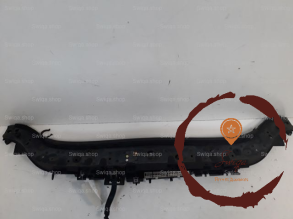 Traverse sup armature AV - RENAULT - 516009051330