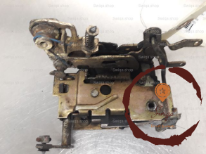 Serrure porte AVG - LAND ROVER - MTC7592