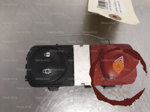 Bouton de warning - RENAULT - 8200107808