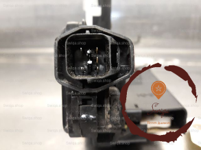 Serrure porte AVG - KIA - 813111F010
