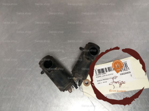 Pompe lave-glace AV - MAZDA - B25D67482A