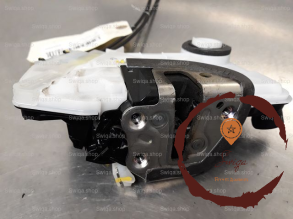Serrure porte AVD - TOYOTA - 6903002521
