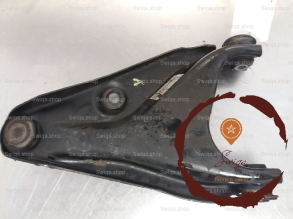 Triangle inf AVG - DACIA - 311315125240