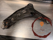 Triangle inf AVD - RENAULT - 311308250772