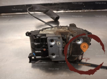 Serrure porte AVD - RENAULT
