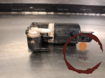 Pompe lave-glace AV - RENAULT