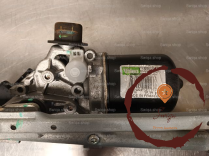 Moteur essuie-glace AV - RENAULT