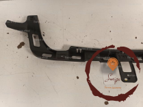Support central pare-choc AR - VOLKSWAGEN - 1Q0807863C