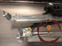 Mecanisme+moteur leve-glace AVG - RENAULT