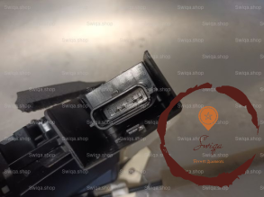 Serrure porte AVG - RENAULT