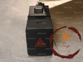 Bouton de warning - NISSAN