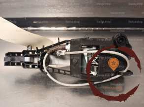 Poignee ext porte AVG - B.M.W. - 51210445185