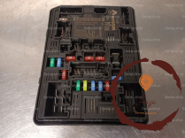 Platine fusible AV - RENAULT