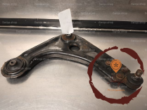 Triangle inf AVG - FORD - 1448622