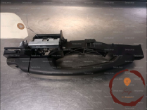 Poignee ext porte AVG - RENAULT