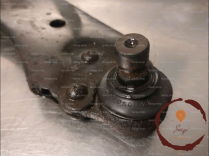 Triangle inf AVD - FORD - 1706970