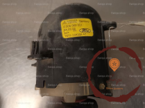 Phare antibrouillard AVG - FORD - 1126982