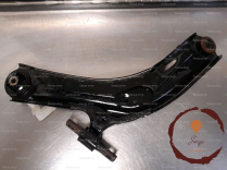 Triangle inf AVD - NISSAN