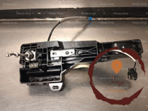 Poignee ext porte AVG - RENAULT