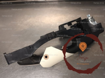 Poignee ext porte AVG - RENAULT
