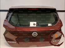 Hayon - NISSAN