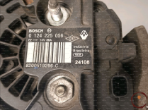 Alternateur - RENAULT - 8200660037