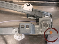Mecanisme+moteur leve-glace AVG - RENAULT