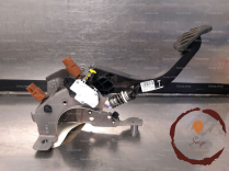 Pedale embrayage - NISSAN
