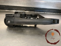 Poignee ext porte AVG - RENAULT