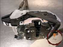 Serrure porte ARD - NISSAN