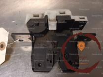 Serrure hayon - RENAULT - 8200947699