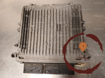 Calculateur moteur - MERCEDES - 273153557980