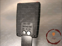 Ancrage ceinture AVD - RENAULT - 8200750786