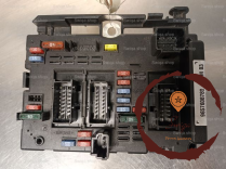 Platine fusible AV - PEUGEOT - 6500Y1