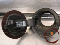 Portillon carburant aile ARG - NISSAN