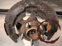 Pivot AVG - VOLVO - 30760282