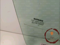 Glace porte AV d - NISSAN